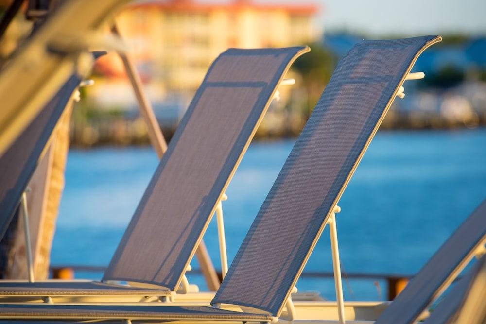 ホテル ハイアット ハウス ナプレス フィフス アヴェニュー North North Naples エクステリア 写真